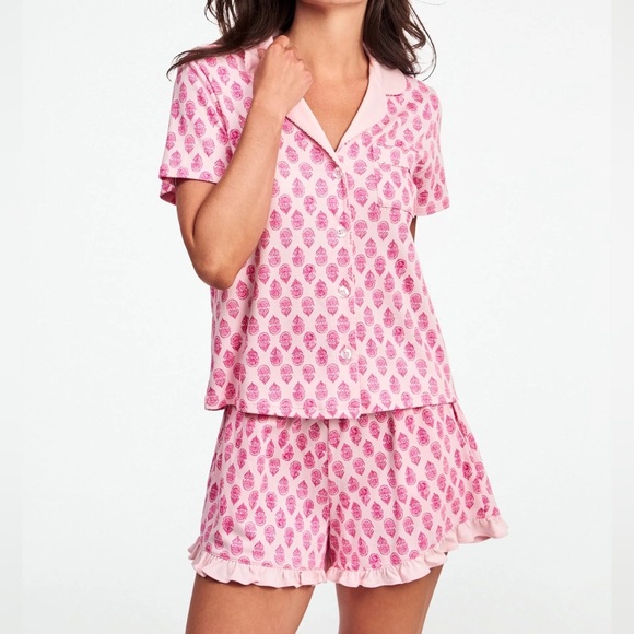 Roller Rabbit Daisy Paisley Pajama set - Picture 1 of 4